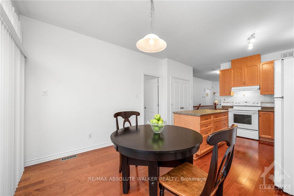 Photo 3 of 259 Bulrush Crescent, Ottawa, Blossom Park/Kemp Park/Findlay Creek — HOMEH