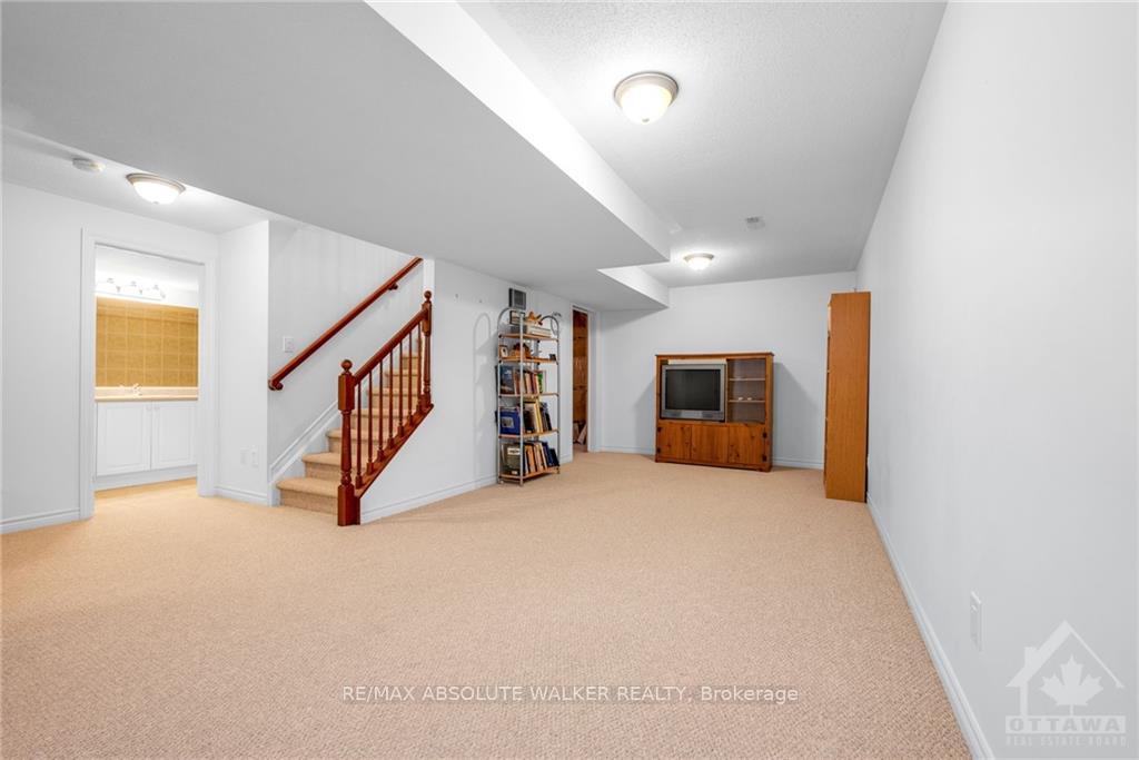 Photo 5 of 259 Bulrush Crescent, Ottawa, Blossom Park/Kemp Park/Findlay Creek — HOMEH