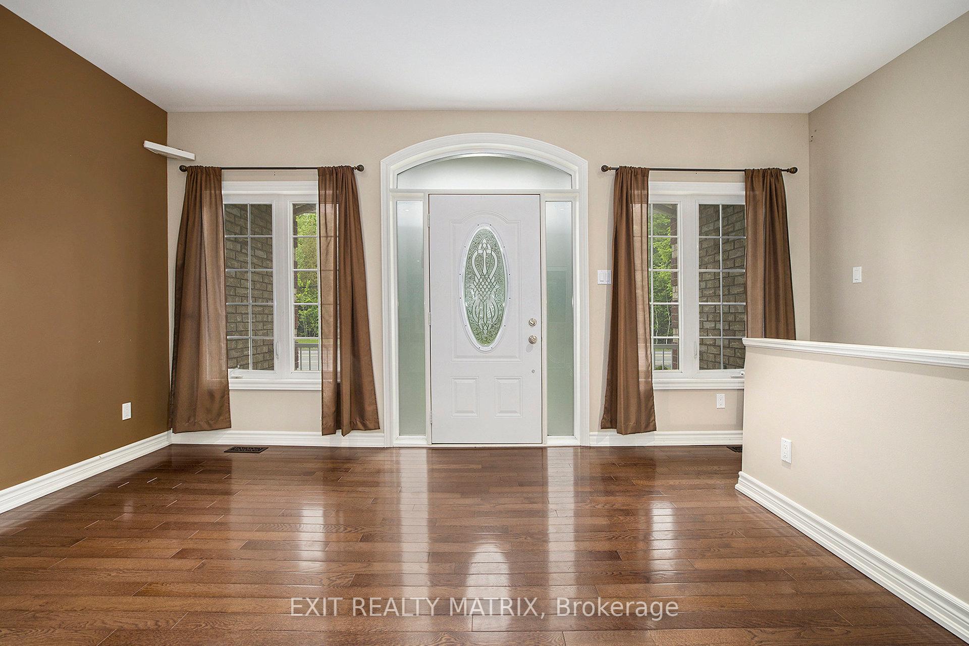 Photo 4 of 7232 Mitch Owens Road, Ottawa, Osgoode Twp North of Reg Rd 6 — HOMEH
