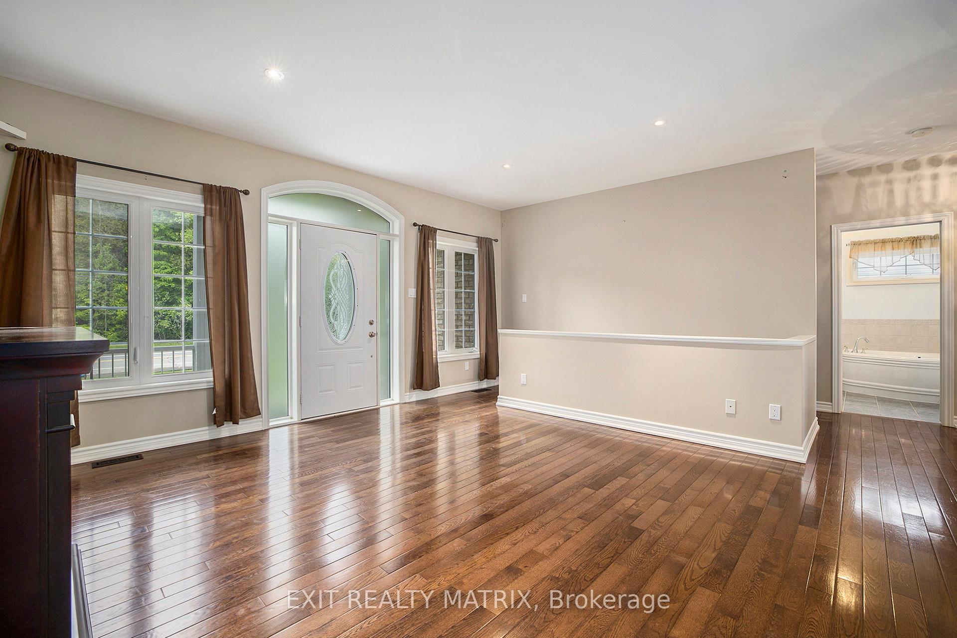 Photo 6 of 7232 Mitch Owens Road, Ottawa, Osgoode Twp North of Reg Rd 6 — HOMEH
