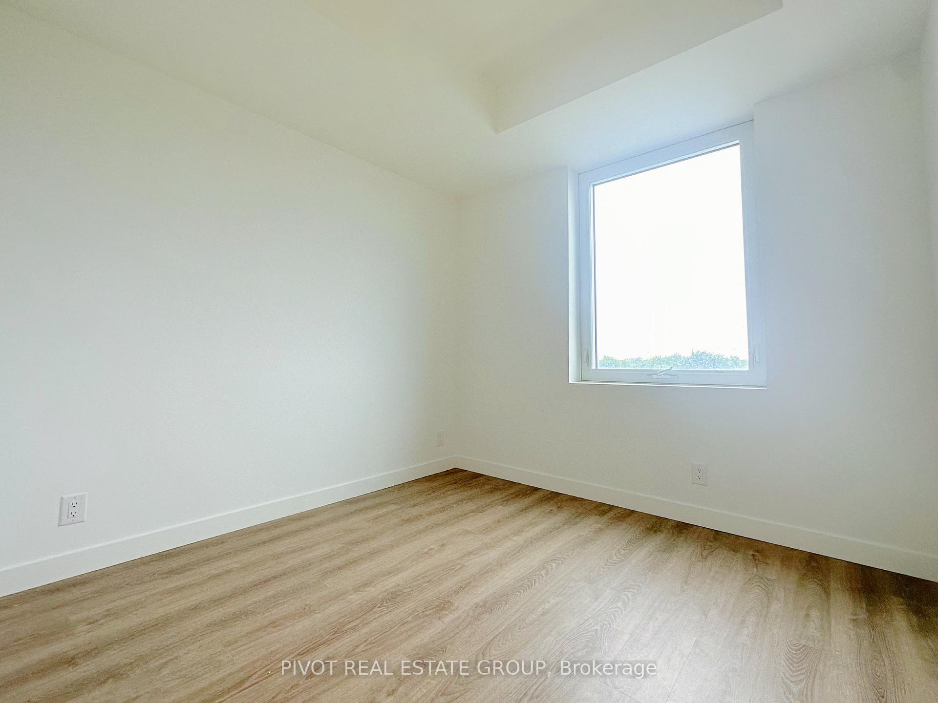 Photo 5 of Unit 409, 1050 Eastern Avenue, Toronto, The Beaches — HOMEH