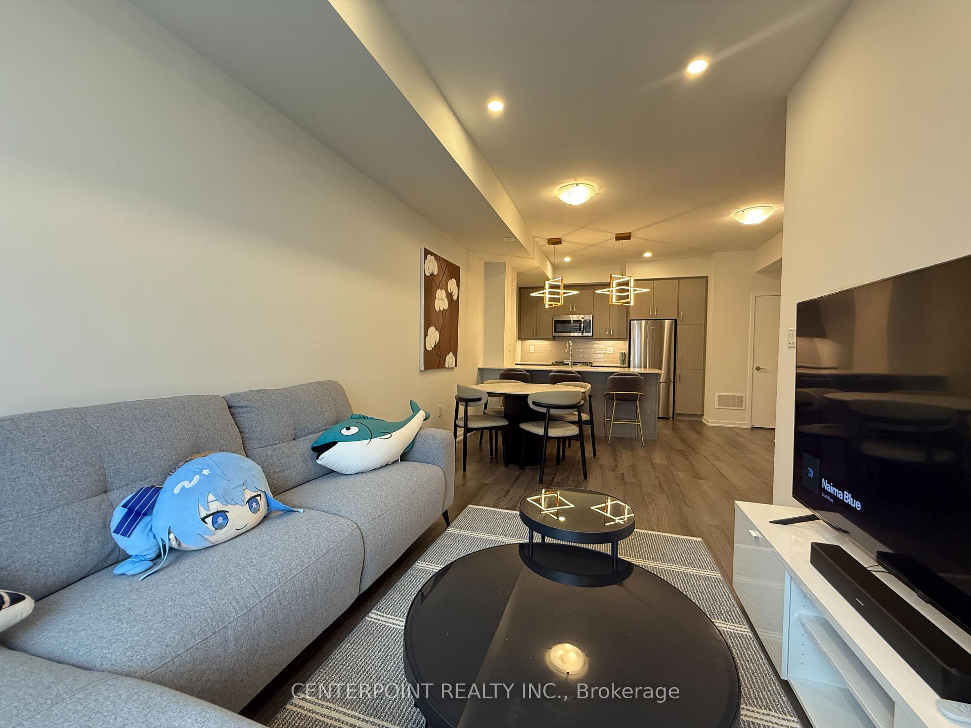 Photo 7 of Unit TH206, 141 Honeycrisp Crescent, Vaughan, Vaughan Corporate Centre — HOMEH