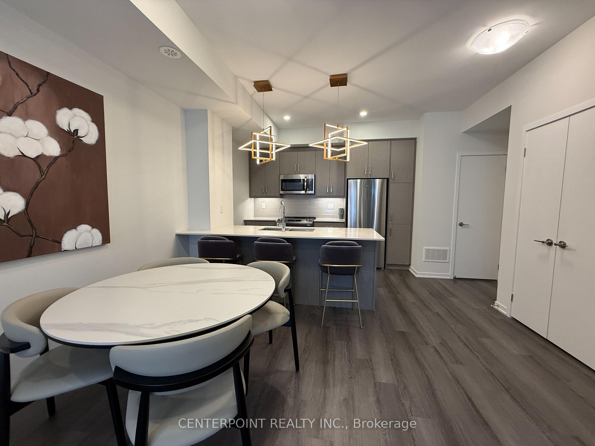 Photo 18 of Unit TH206, 141 Honeycrisp Crescent, Vaughan, Vaughan Corporate Centre — HOMEH