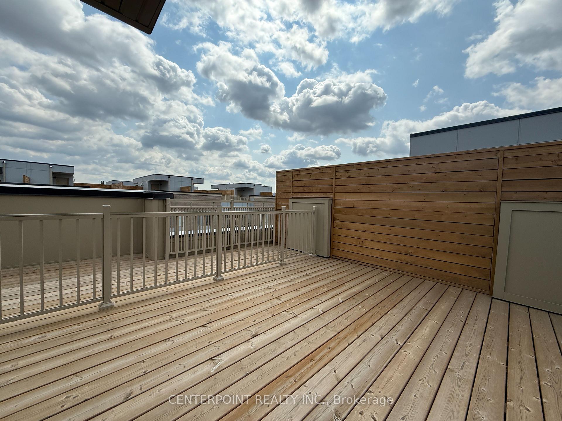 Photo 3 of Unit TH206, 141 Honeycrisp Crescent, Vaughan, Vaughan Corporate Centre — HOMEH