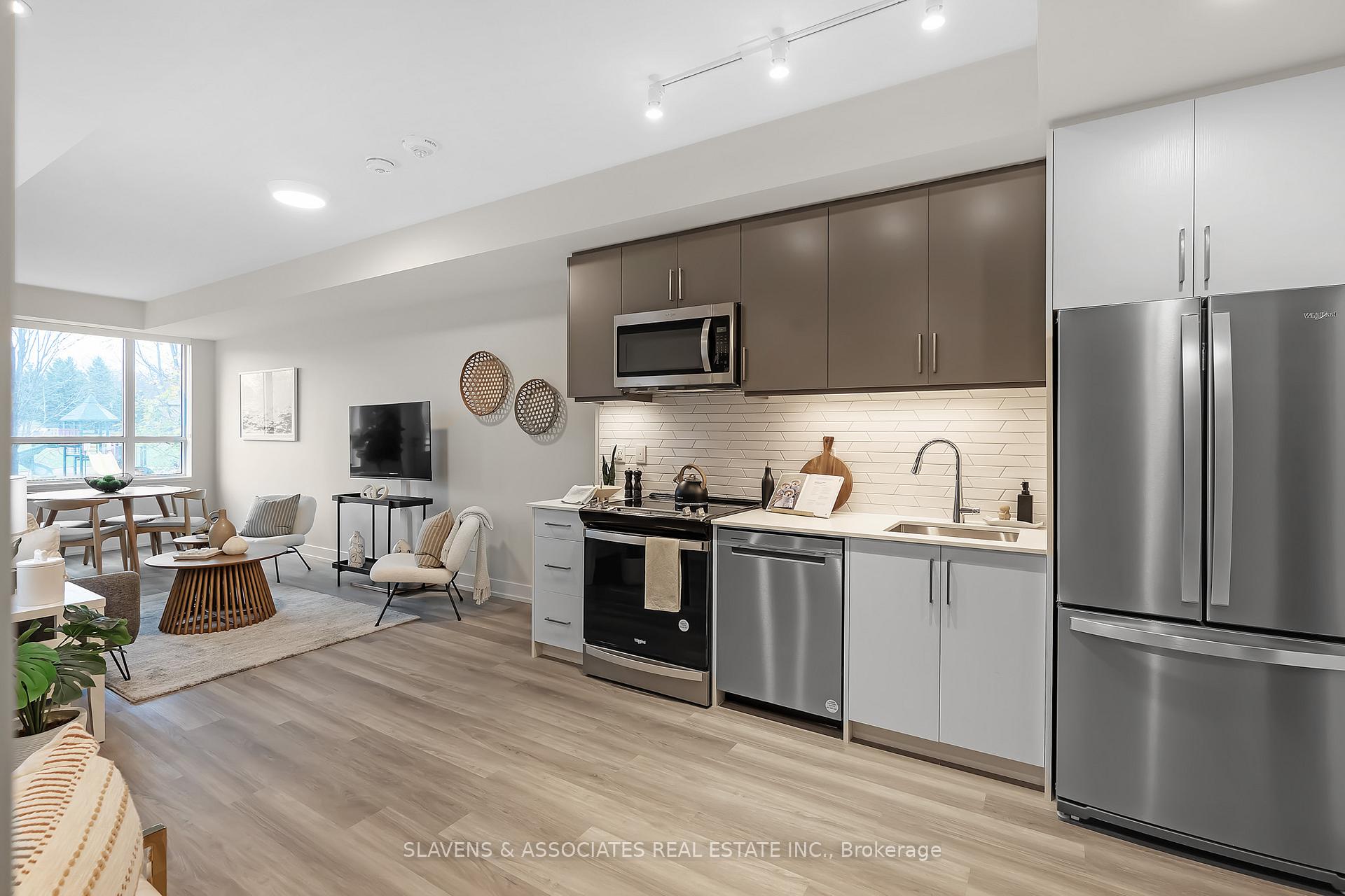 Photo 5 of Unit 1019, 41 Johnson Street, Barrie, North Shore — HOMEH
