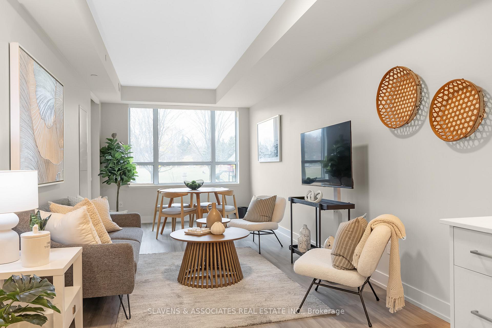 Photo 9 of Unit 1019, 41 Johnson Street, Barrie, North Shore — HOMEH