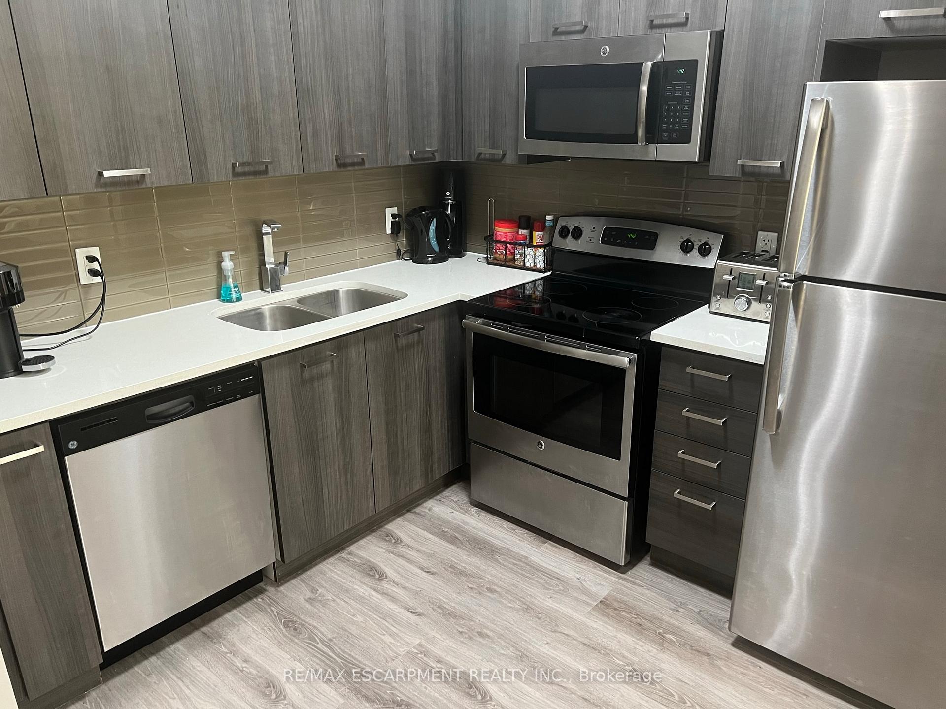 Photo 18 of Unit 1111, 150 Main Street W, Hamilton, Central — HOMEH