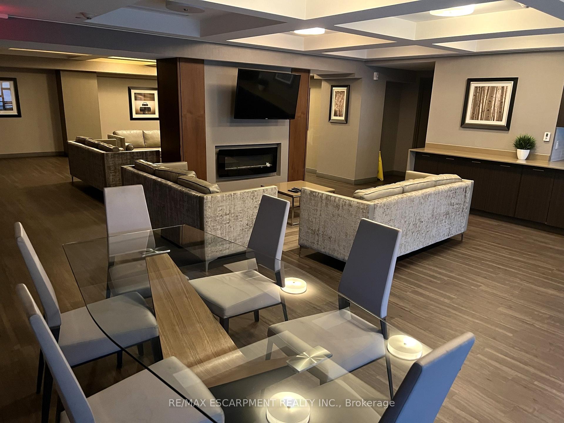 Photo 19 of Unit 1111, 150 Main Street W, Hamilton, Central — HOMEH