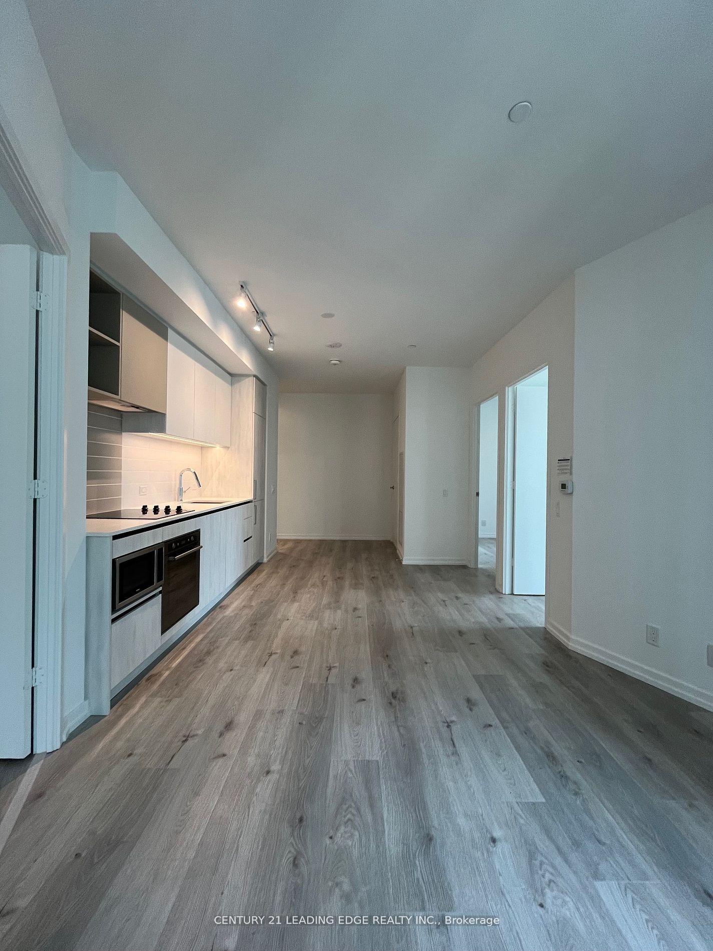 Photo 3 of Unit 506, 7890 Jane Street, Vaughan, Vaughan Corporate Centre — HOMEH