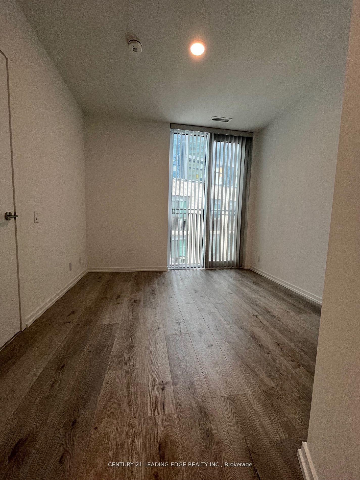 Photo 11 of Unit 506, 7890 Jane Street, Vaughan, Vaughan Corporate Centre — HOMEH