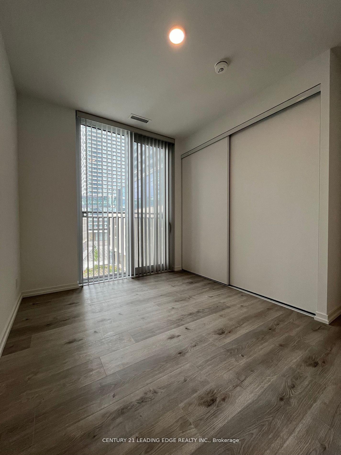 Photo 4 of Unit 506, 7890 Jane Street, Vaughan, Vaughan Corporate Centre — HOMEH