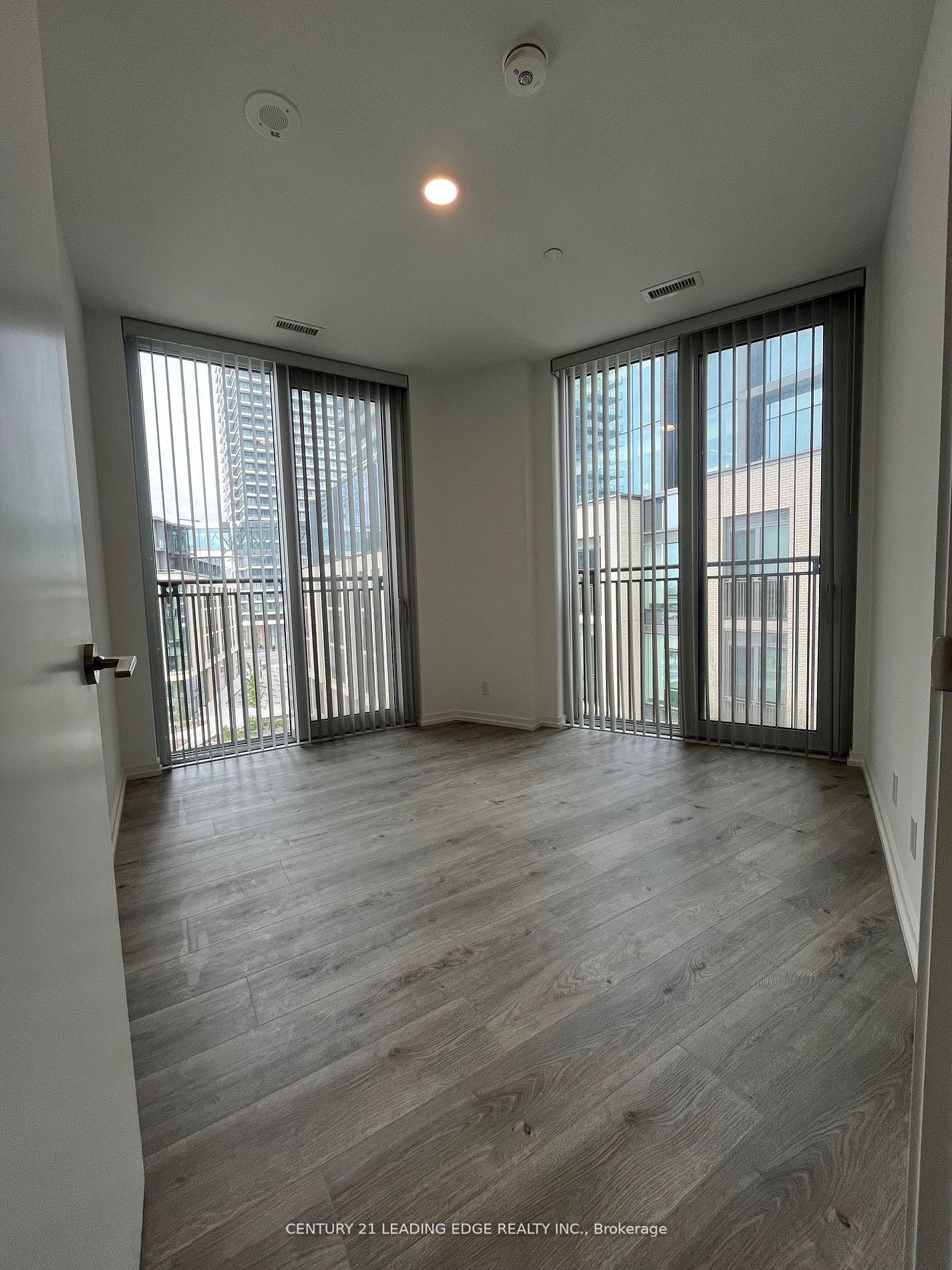 Photo 6 of Unit 506, 7890 Jane Street, Vaughan, Vaughan Corporate Centre — HOMEH