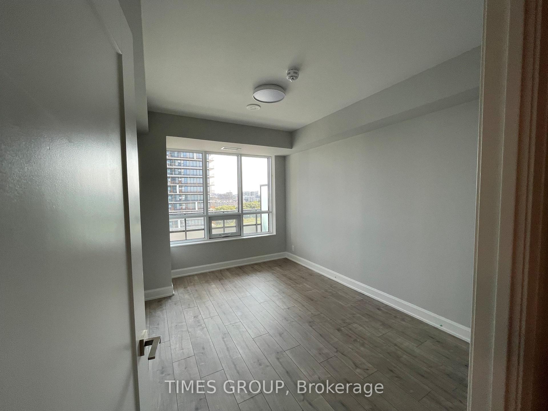 Photo 5 of Unit 1102, 38 Water Walk Drive, Markham, Unionville — HOMEH
