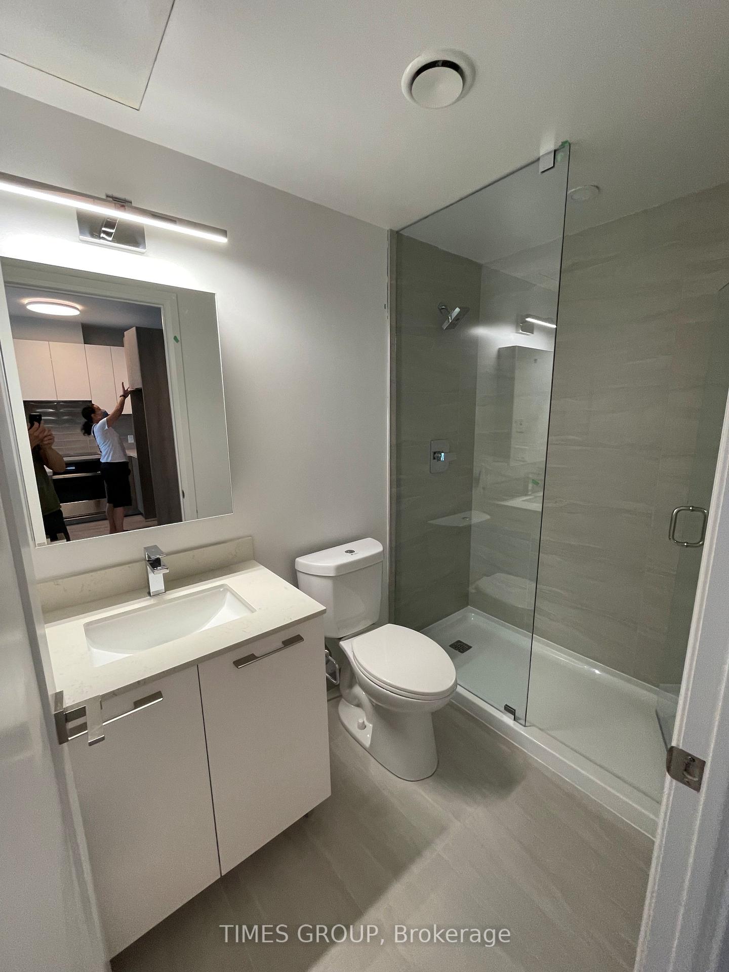 Photo 3 of Unit 1102, 38 Water Walk Drive, Markham, Unionville — HOMEH