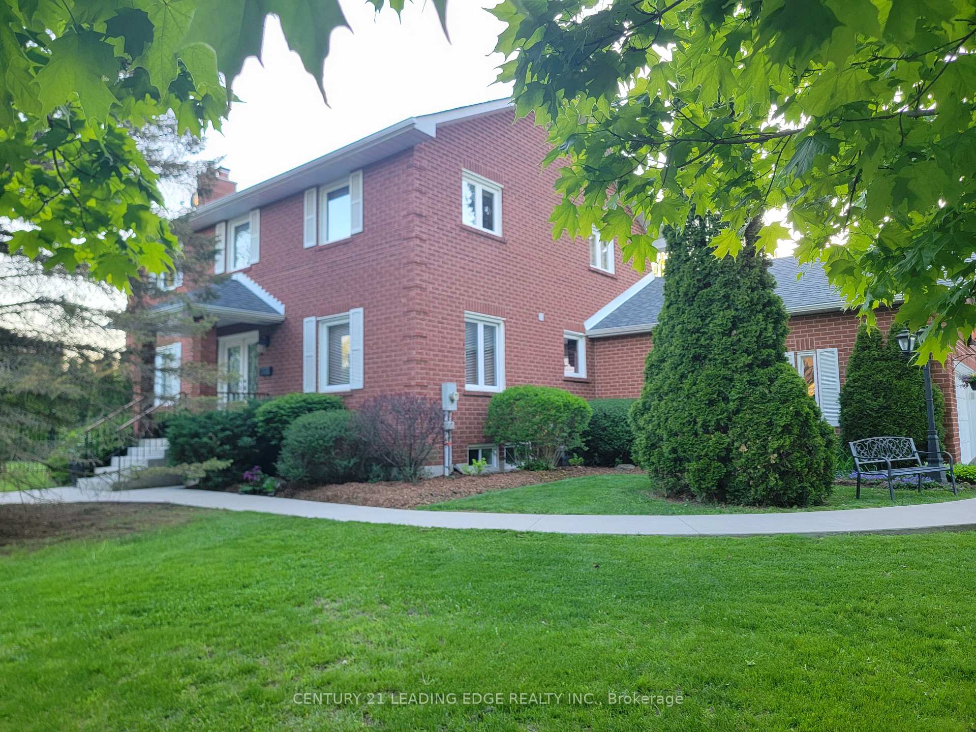 Front of 2 Colleen Crescent
