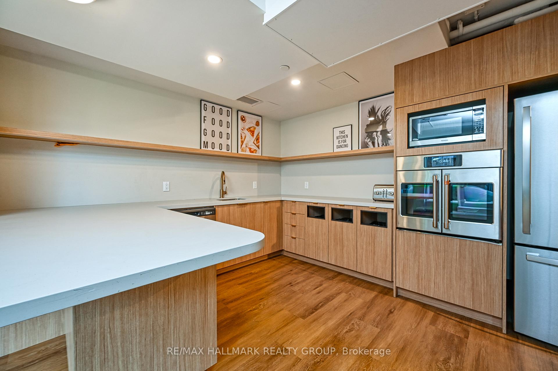 Photo 10 of Unit 1303, 256 Rideau Street, Ottawa, Sandy Hill — HOMEH