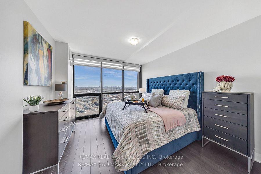 Photo 8 of Unit 1009, 2900 Hwy 7, Vaughan, Concord — HOMEH