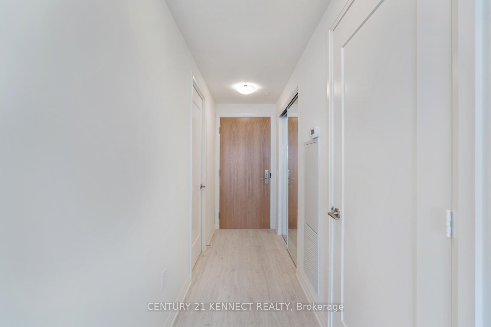 Photo 7 of Unit 1812, 8960 Jane Street, Vaughan, Concord — HOMEH