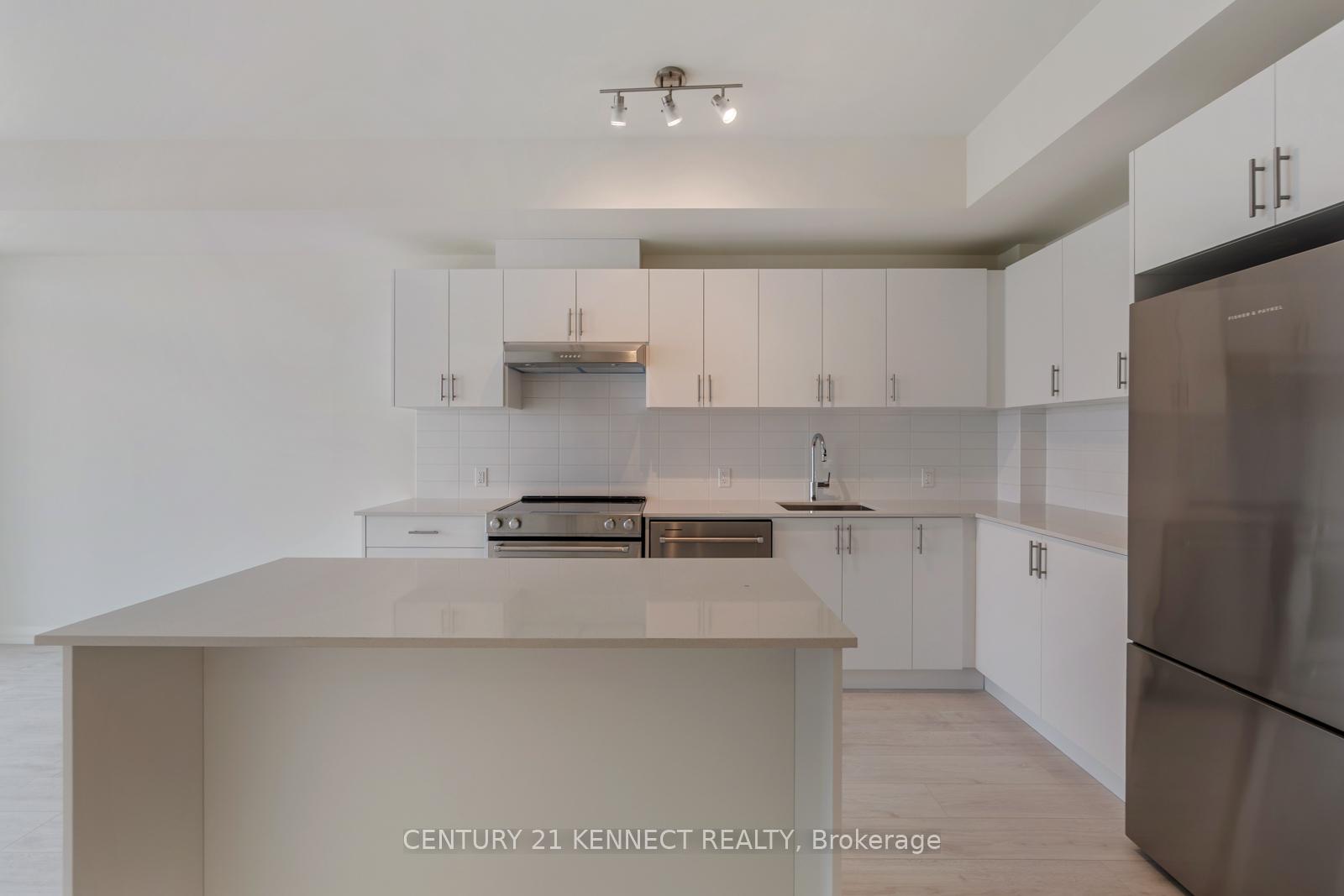 Photo 10 of Unit 1812, 8960 Jane Street, Vaughan, Concord — HOMEH