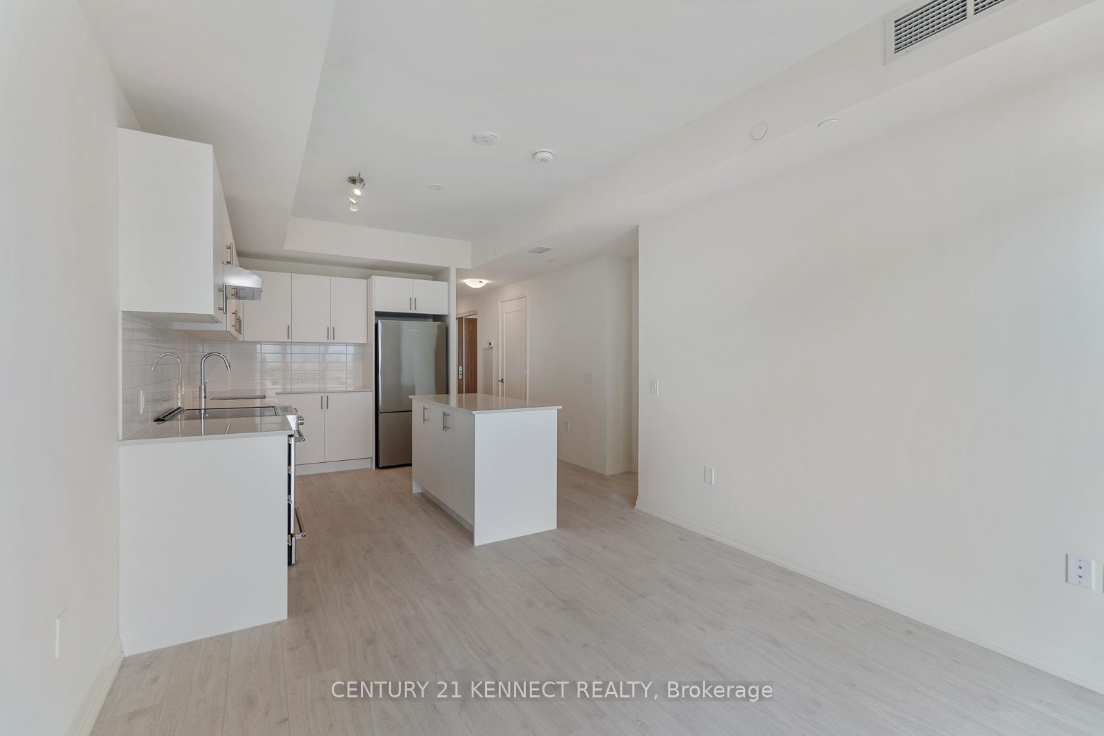 Photo 11 of Unit 1812, 8960 Jane Street, Vaughan, Concord — HOMEH
