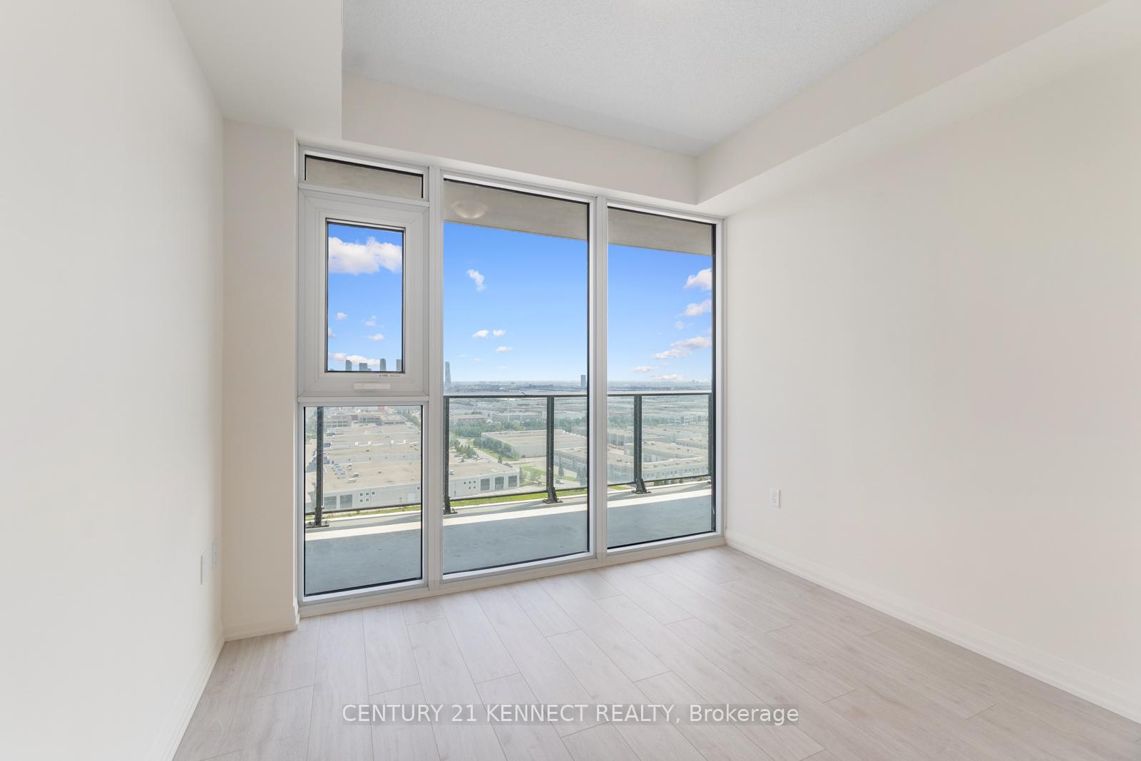 Photo 27 of Unit 1812, 8960 Jane Street, Vaughan, Concord — HOMEH
