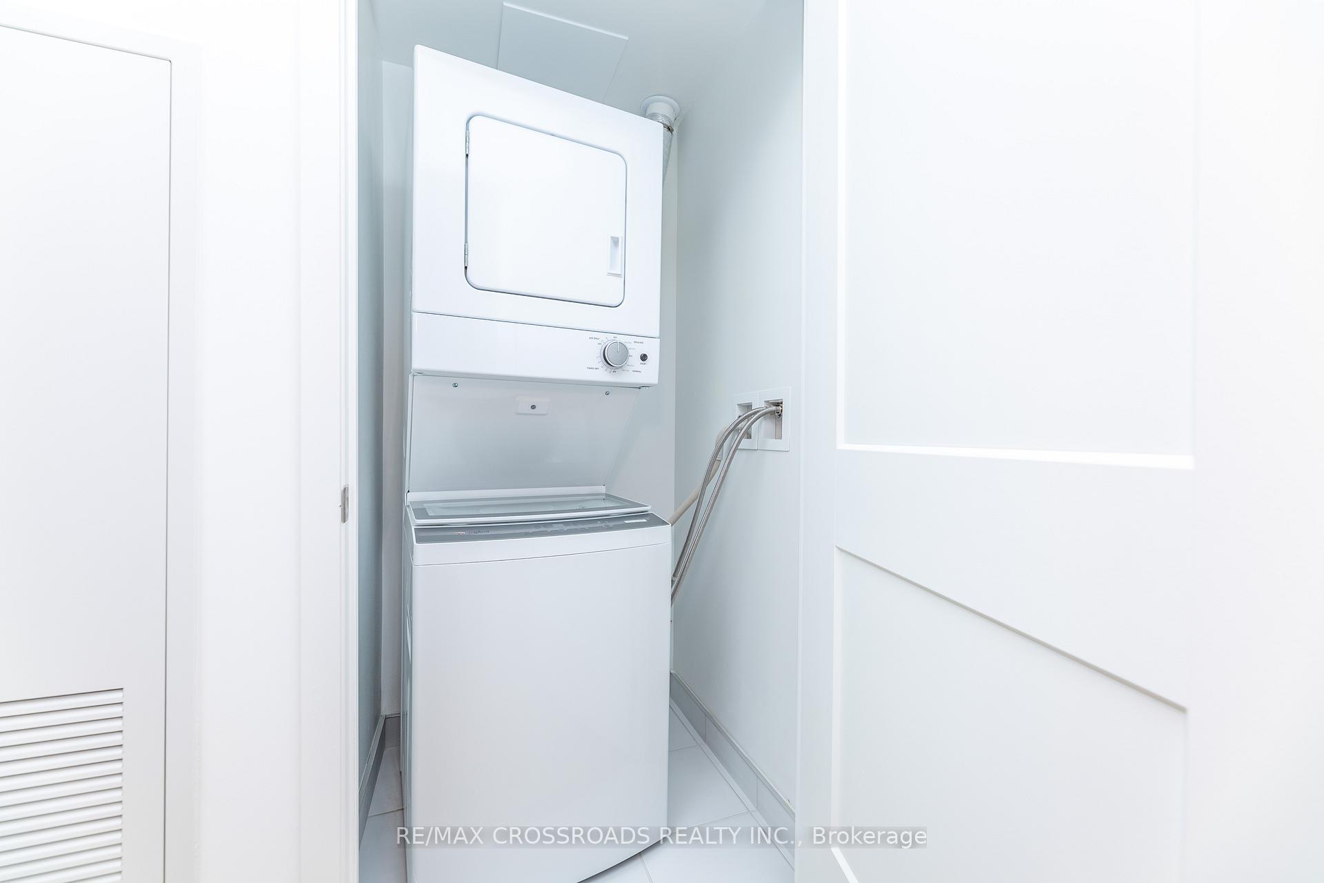 Photo 15 of Unit 2324, 498 Caldari Road, Vaughan, Concord — HOMEH
