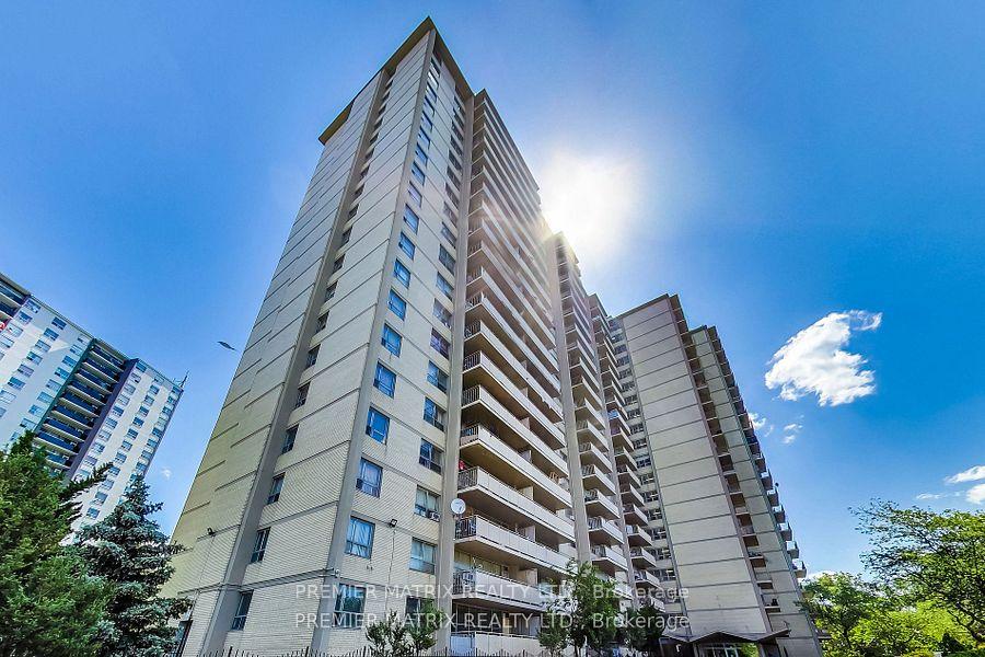 Front of Unit 1404, 65 Thorncliffe Park Drive