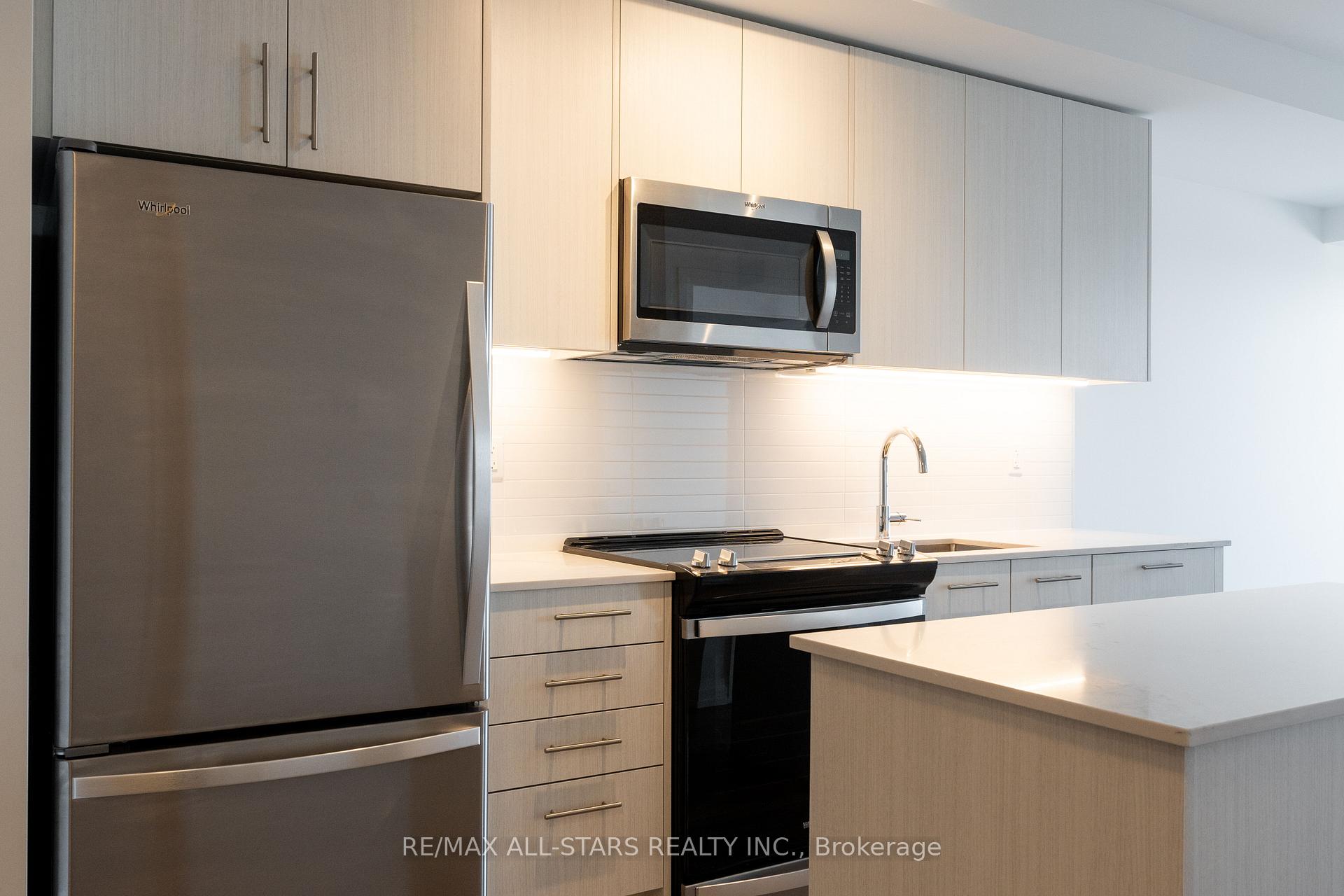 Photo 3 of Unit 2710, 286 Main Street, Toronto, East End-Danforth — HOMEH