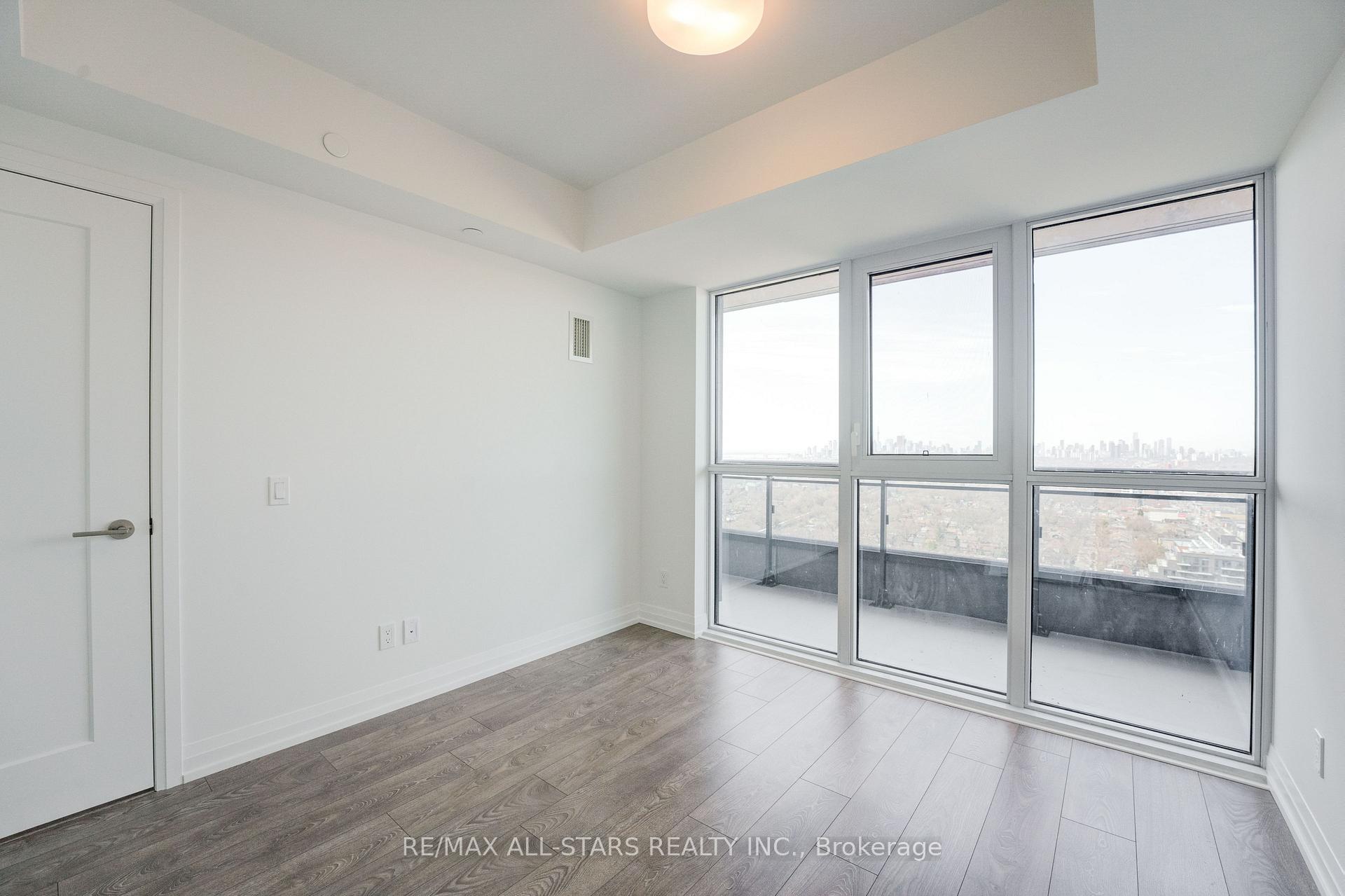 Photo 11 of Unit 2710, 286 Main Street, Toronto, East End-Danforth — HOMEH