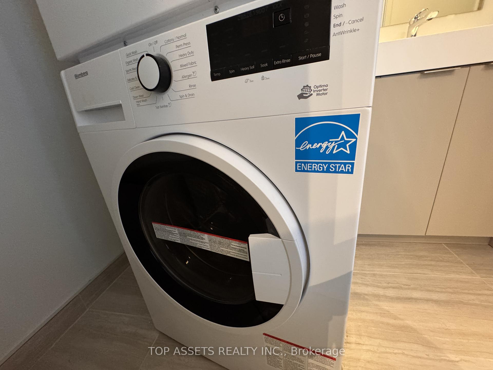 Photo 8 of Unit 5201, 2920 Highway 7 Road, Vaughan, Concord — HOMEH
