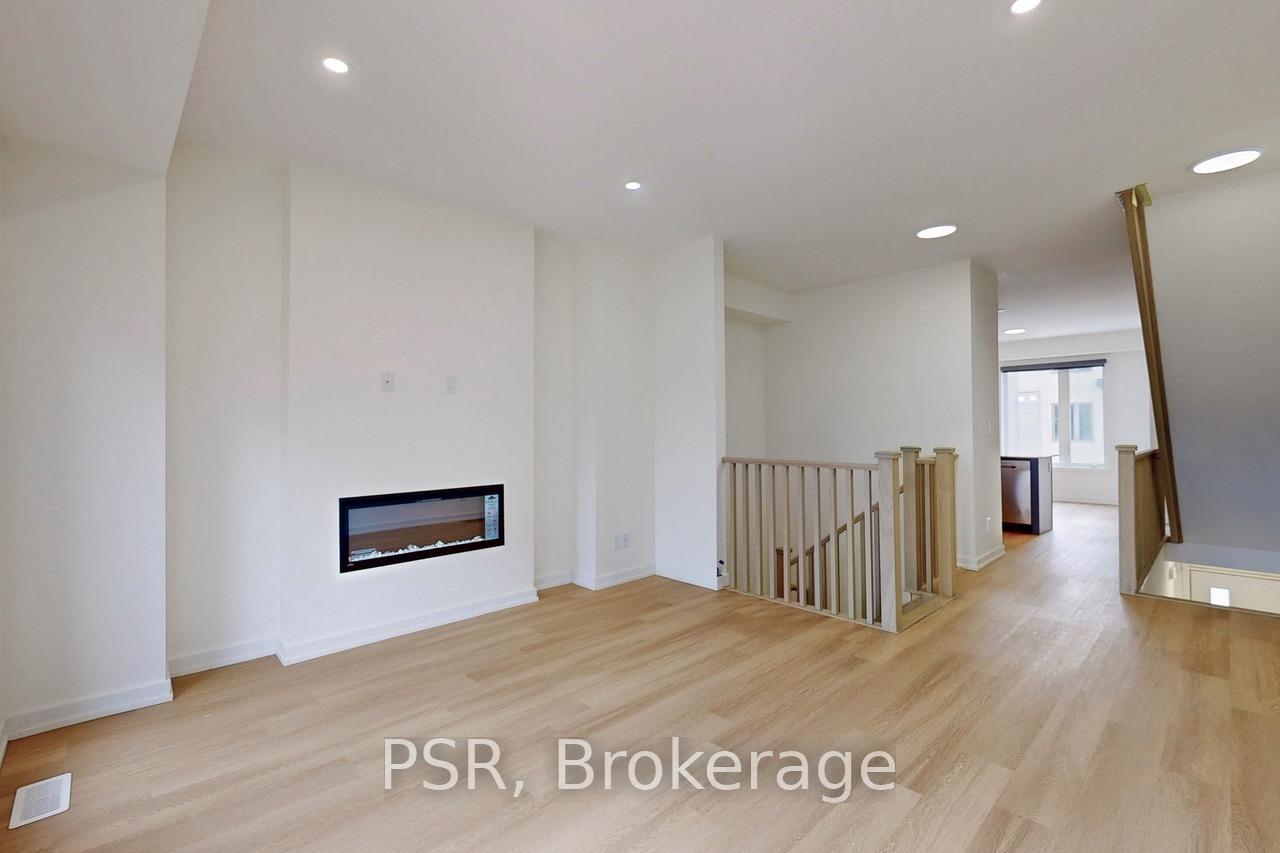Photo 3 of Unit 8, 8 Winters Crescent, Collingwood — HOMEH