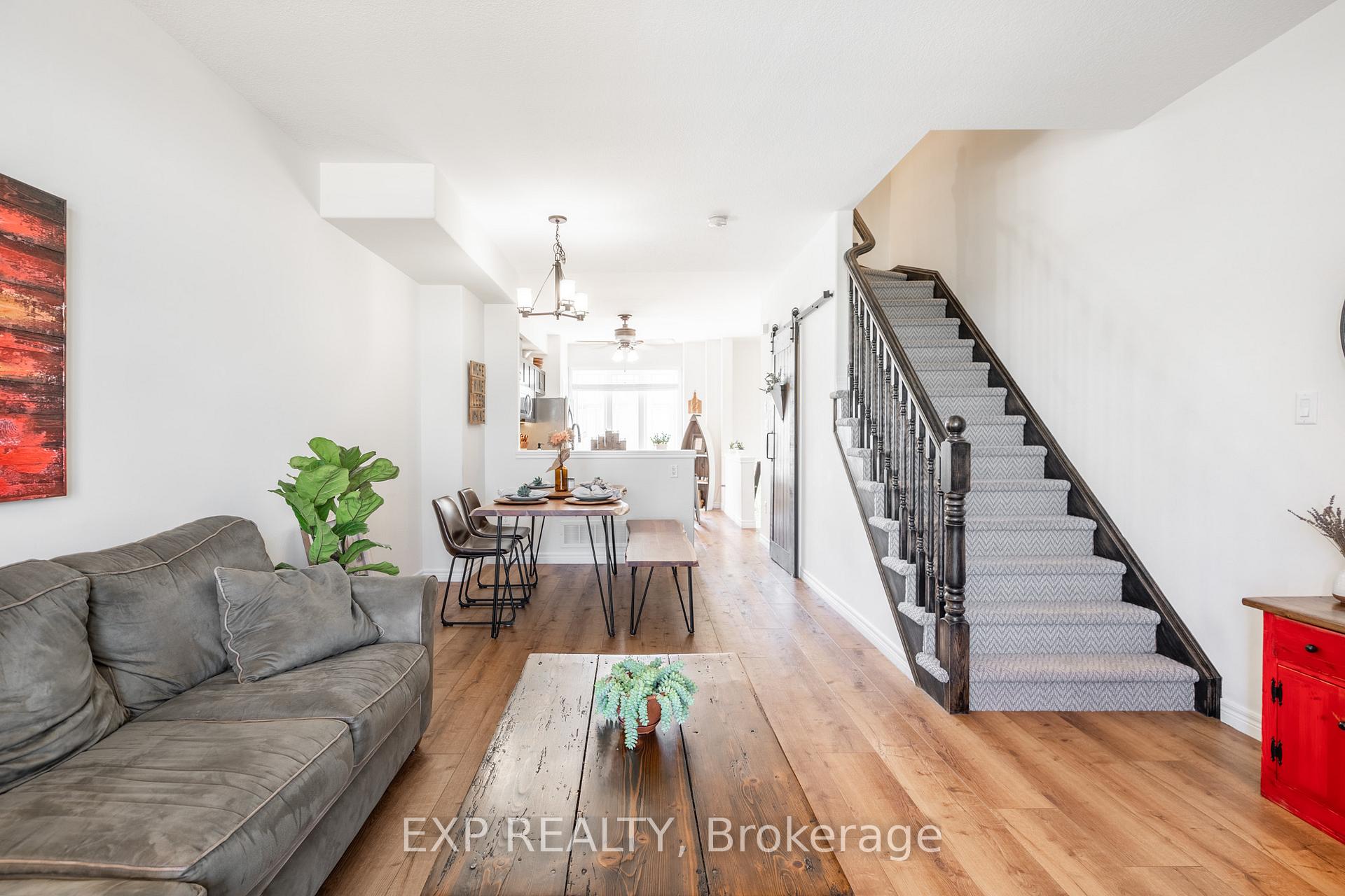 Photo 15 of 8 Hemlock Way, Grimsby, Grimsby West — HOMEH