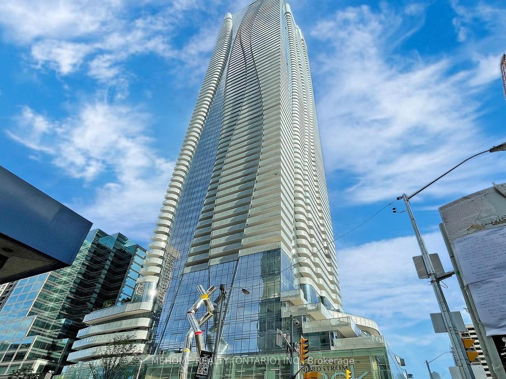 Front of Unit 5808, 1 Bloor Street E
