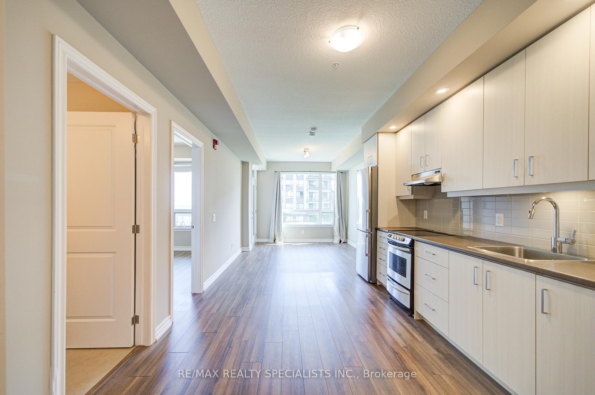 Photo 4 of Unit 219, 40 Esplanade Lane, Grimsby, Grimsby Beach — HOMEH