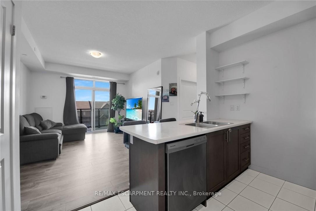 Photo 7 of Unit 312, 101 Shoreview Place, Hamilton, Stoney Creek Industrial — HOMEH