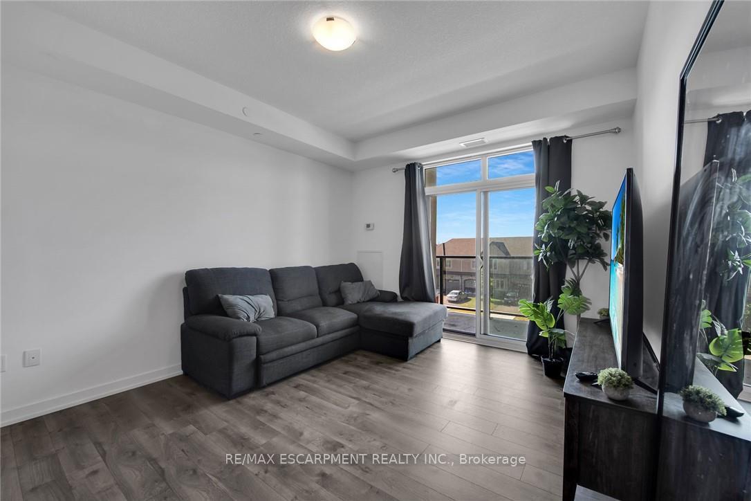 Photo 14 of Unit 312, 101 Shoreview Place, Hamilton, Stoney Creek Industrial — HOMEH