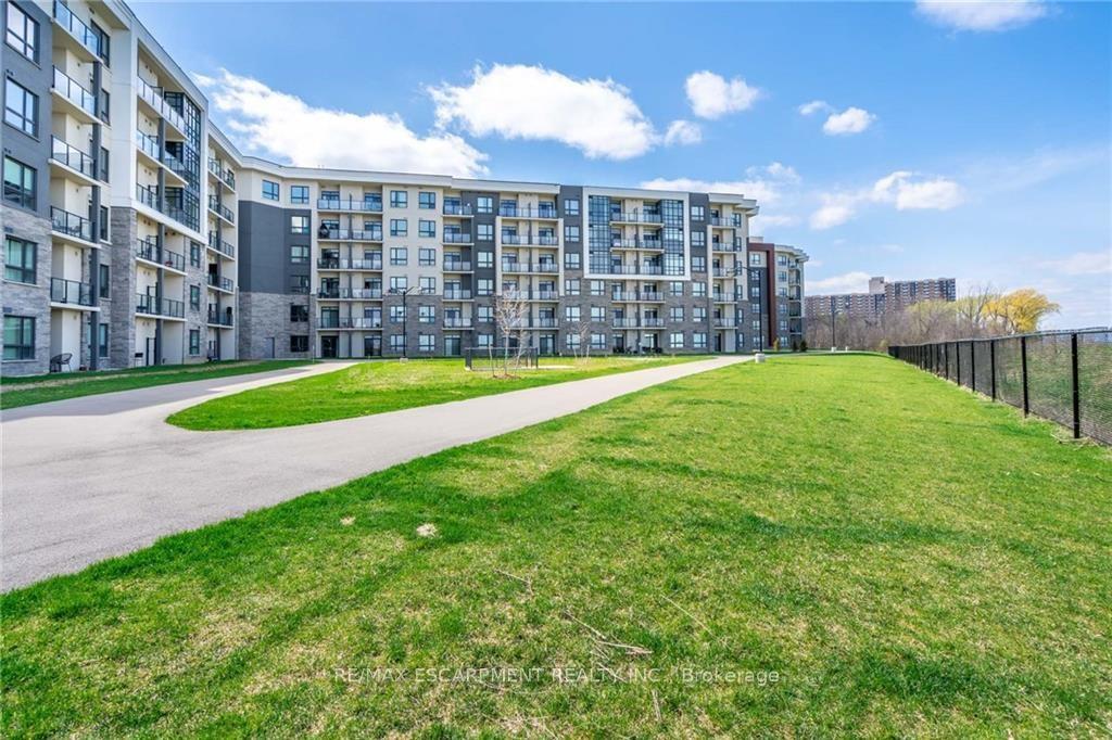 Photo 46 of Unit 312, 101 Shoreview Place, Hamilton, Stoney Creek Industrial — HOMEH