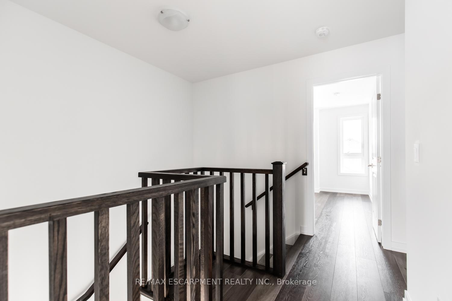 Photo 8 of Unit 19, 70 Kenesky Drive, Hamilton, Waterdown — HOMEH