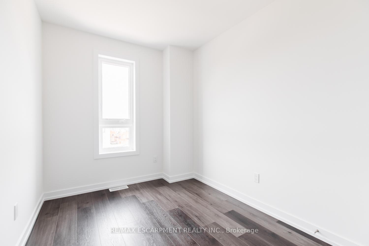 Photo 25 of Unit 19, 70 Kenesky Drive, Hamilton, Waterdown — HOMEH