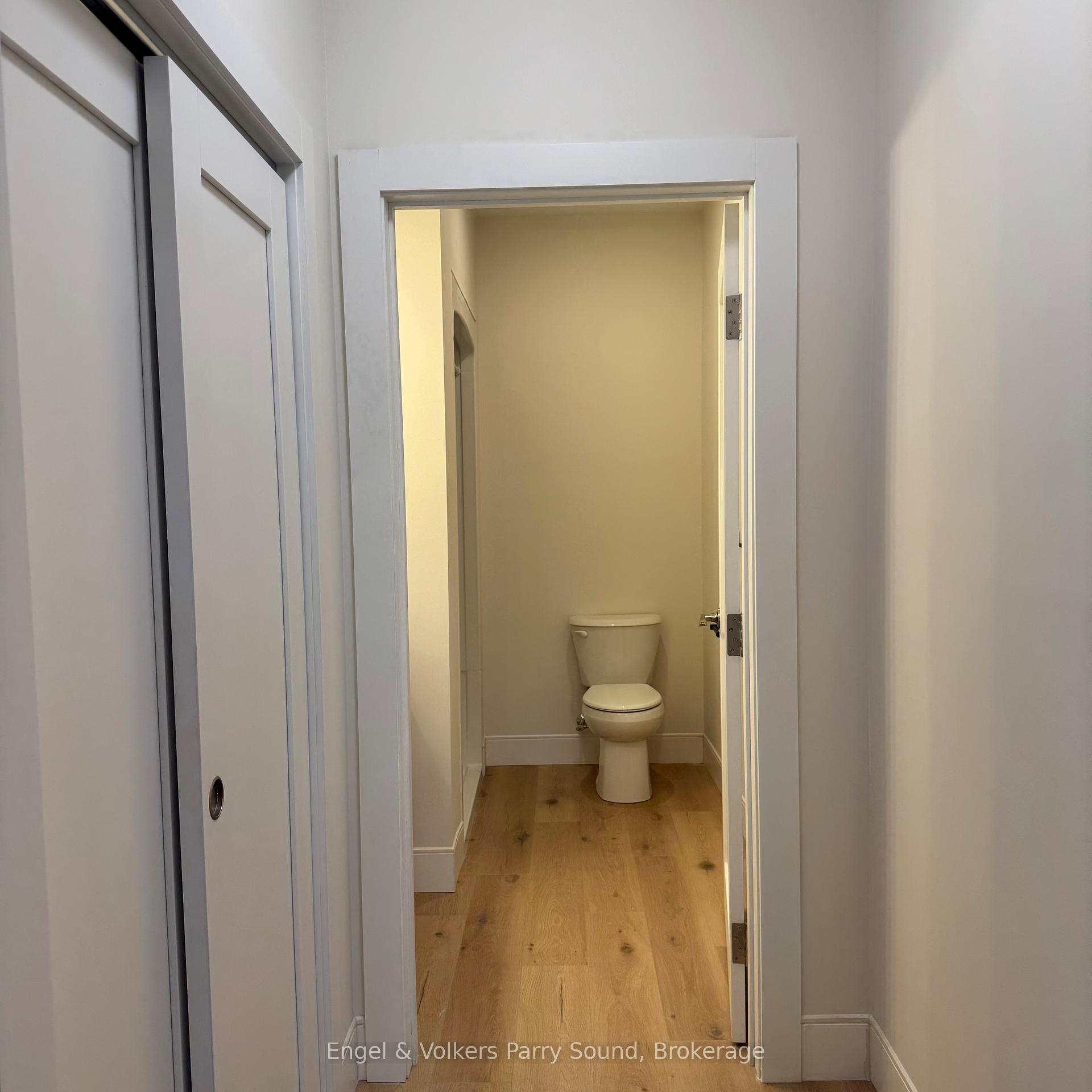 Photo 7 of Unit 201, 410 First Street N, Gravenhurst, Wood (Gravenhurst) — HOMEH