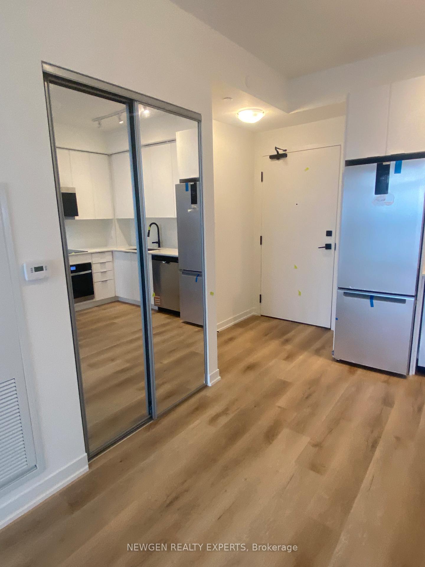 Photo 5 of Unit 2524, 498 Caldari Road, Vaughan, Concord — HOMEH