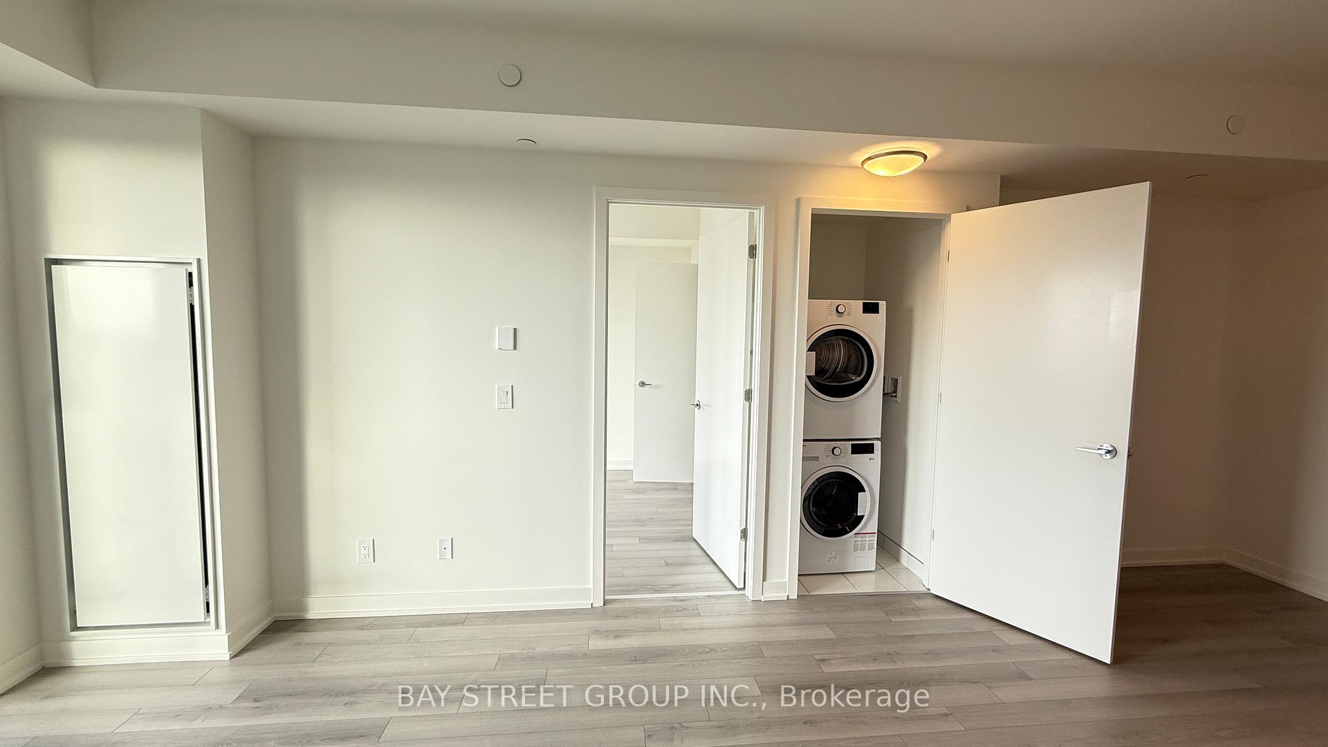 Photo 7 of Unit 1306, 3079 Trafalgar Road, Oakville, Joshua Meadows — HOMEH