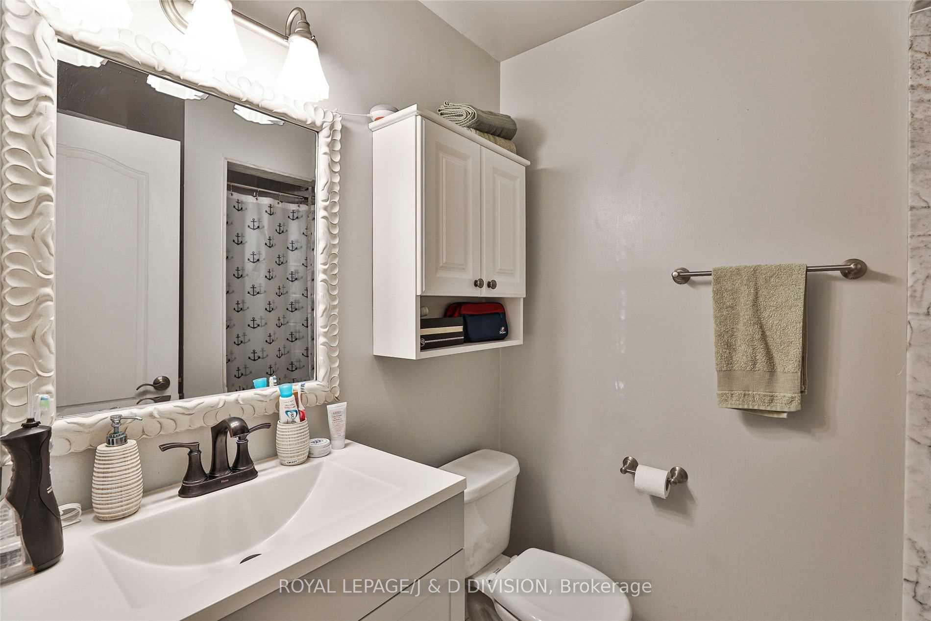 Photo 14 of 78B Coxwell Avenue, Toronto, Greenwood-Coxwell — HOMEH