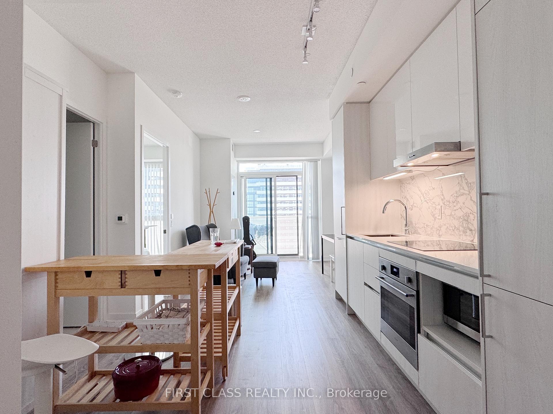 Photo 4 of Unit 4516, 195 Commerce Street, Vaughan, Vaughan Corporate Centre — HOMEH