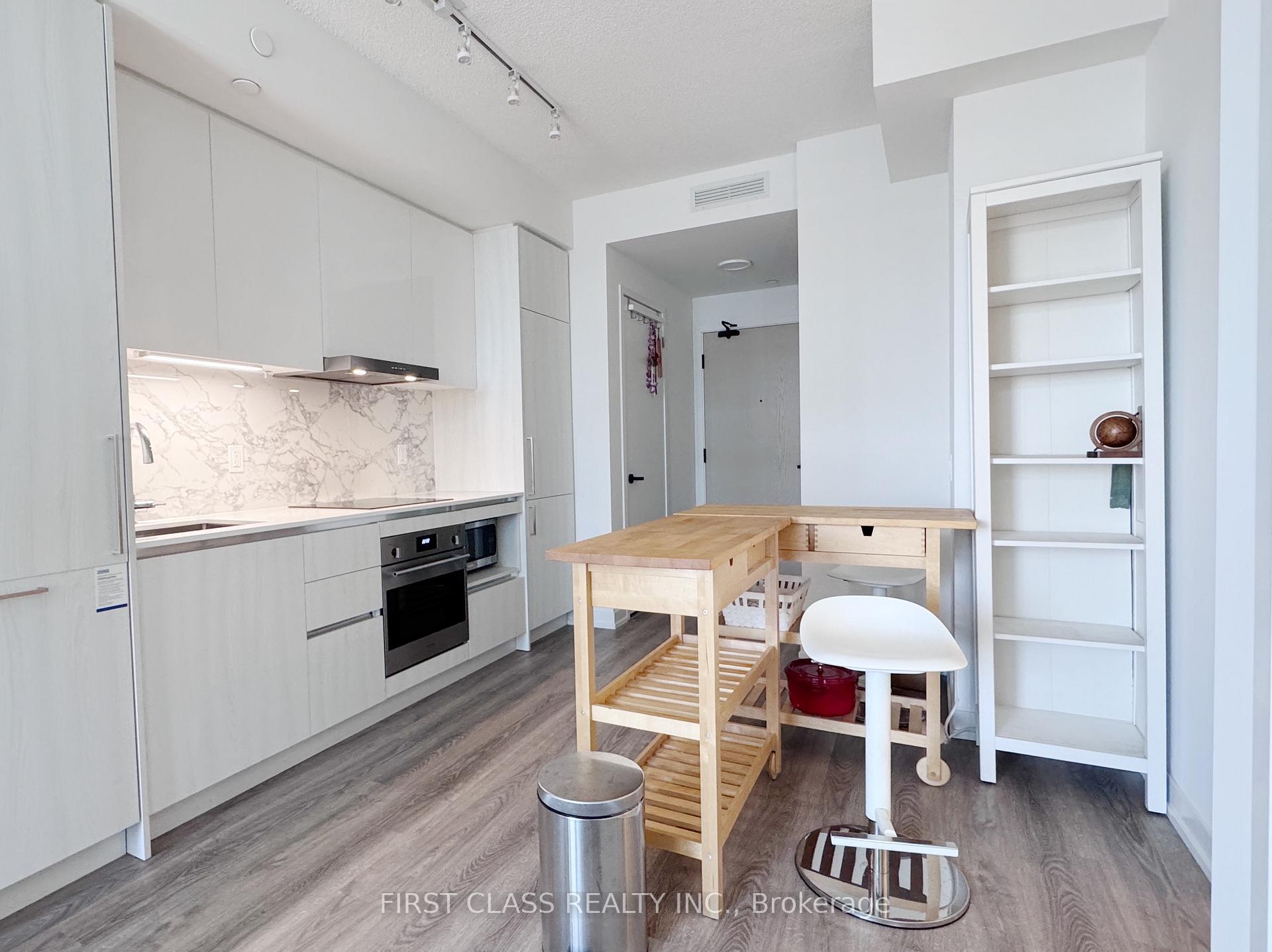 Photo 2 of Unit 4516, 195 Commerce Street, Vaughan, Vaughan Corporate Centre — HOMEH