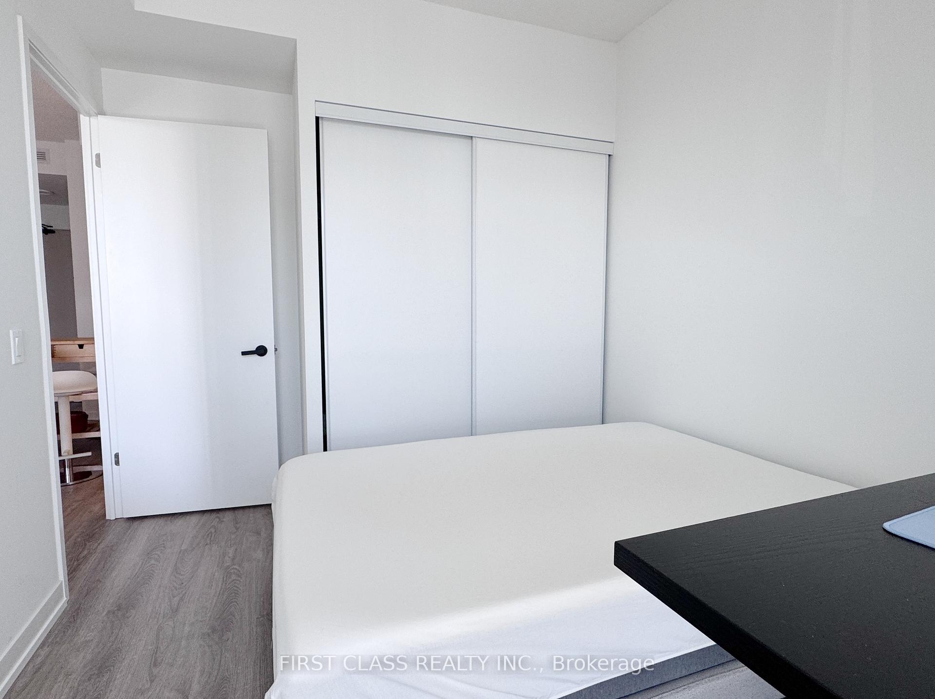 Photo 11 of Unit 4516, 195 Commerce Street, Vaughan, Vaughan Corporate Centre — HOMEH