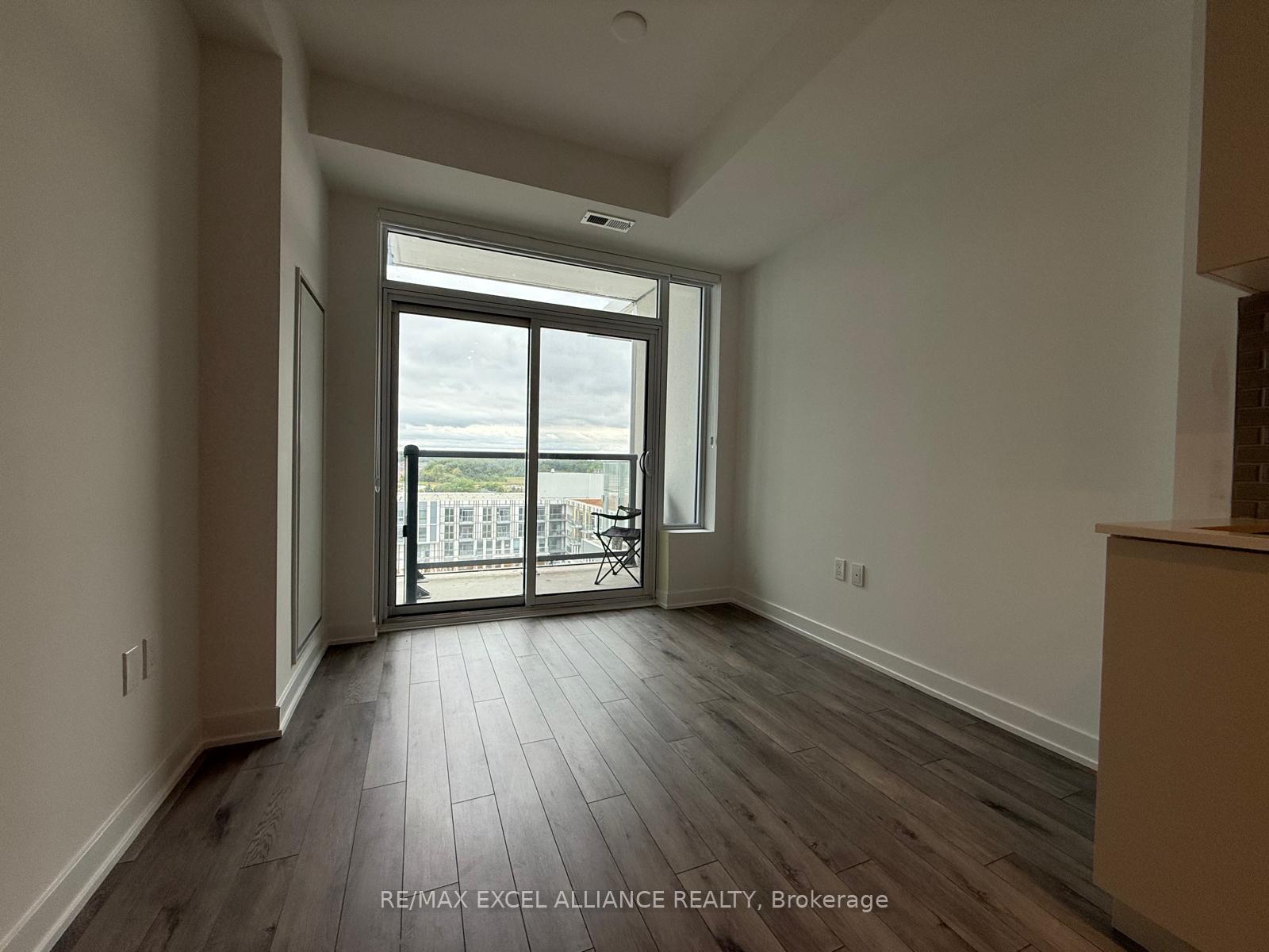 Photo 3 of Unit 801, 1005 Dundas Street E, Oakville, Joshua Meadows — HOMEH