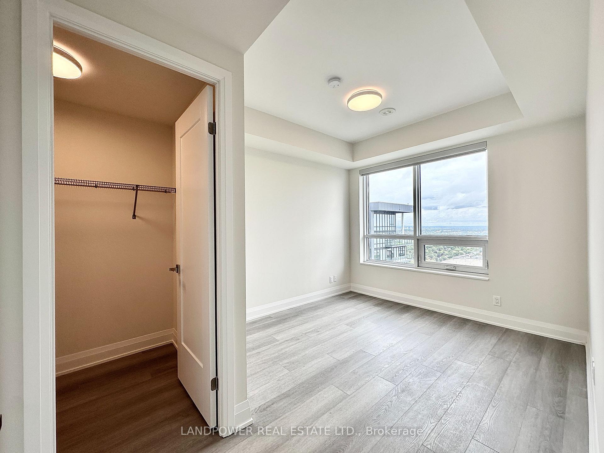 Photo 7 of Unit 4111, 8 Water Walk Drive, Markham, Unionville — HOMEH