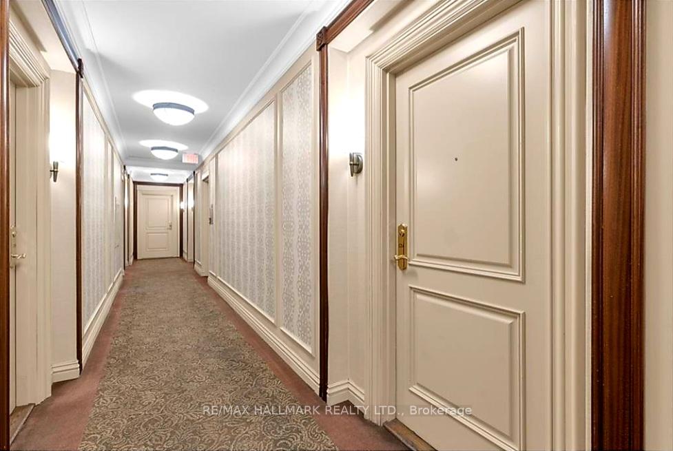 Photo 6 of Unit 1214, 9245 Jane Street, Vaughan, Maple — HOMEH