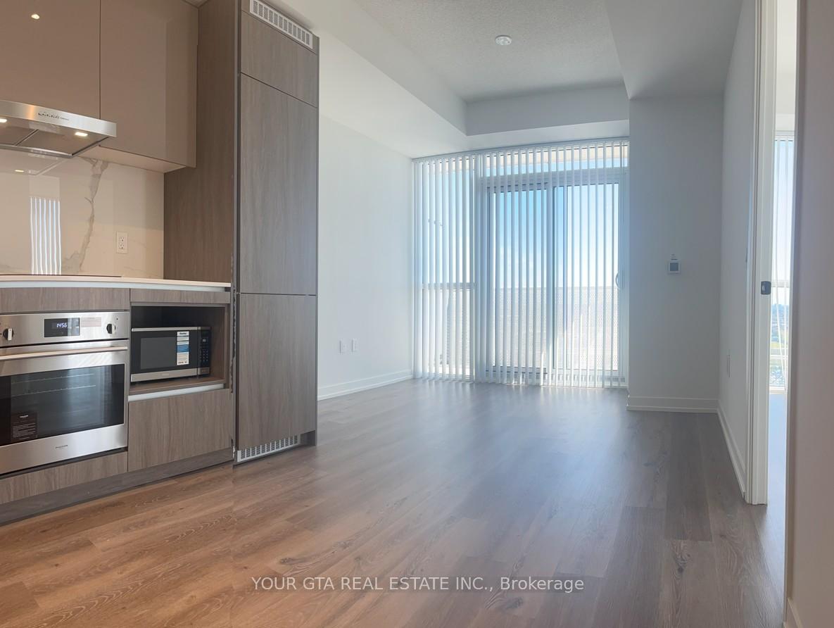 Photo 1 of Unit 2912, 28 Interchange Way, Vaughan, Vaughan Corporate Centre — HOMEH